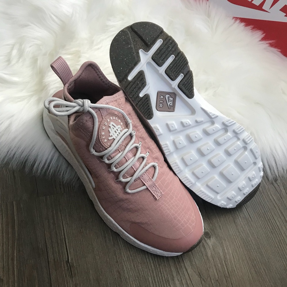 Nike Air Huarache Run Ultra Particle Pink - Picture 5 of 6